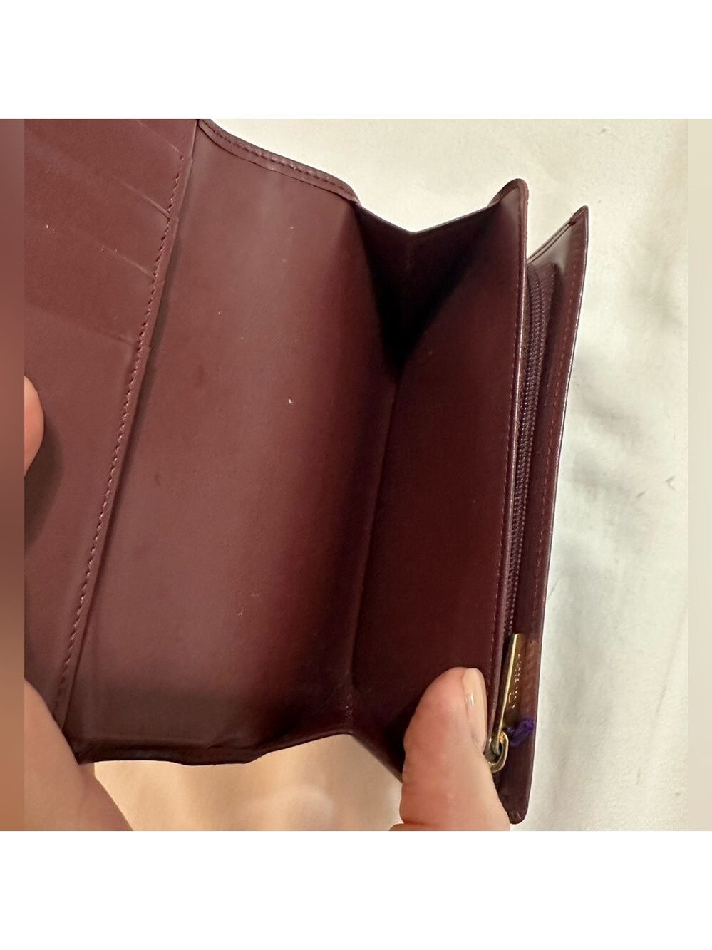CARTIER MUST DE CARTIER BORDEAUX LEATHER BIFOLD WALLET FRANCE GOLD HARDWARE - Picture 7 of 9
